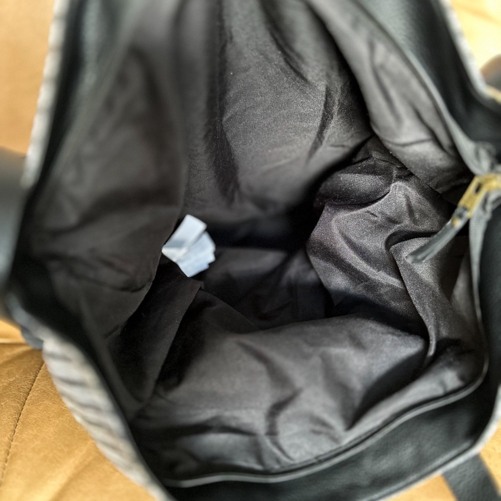 NWOT Roxy Shoulder Bag - Picture 3 of 4